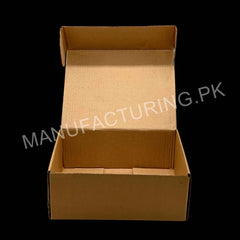 Medium shipping box corrugated (Plain)